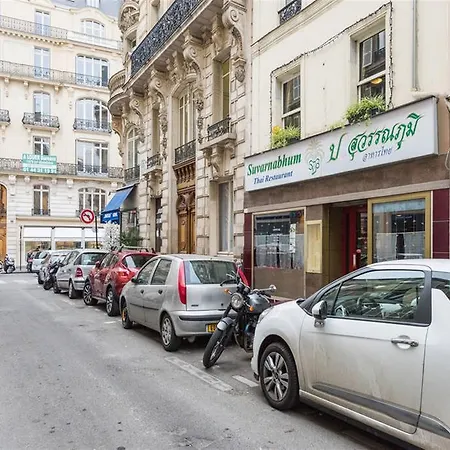 Charming Studio - Champs Elysees * Париж